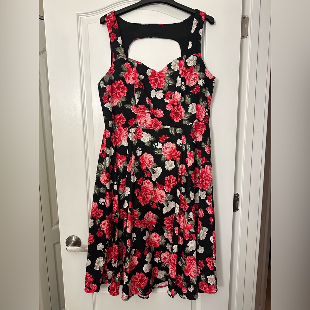 Like New- Never worn, no tags! Torrid Midi Swing Dress SIZE 16